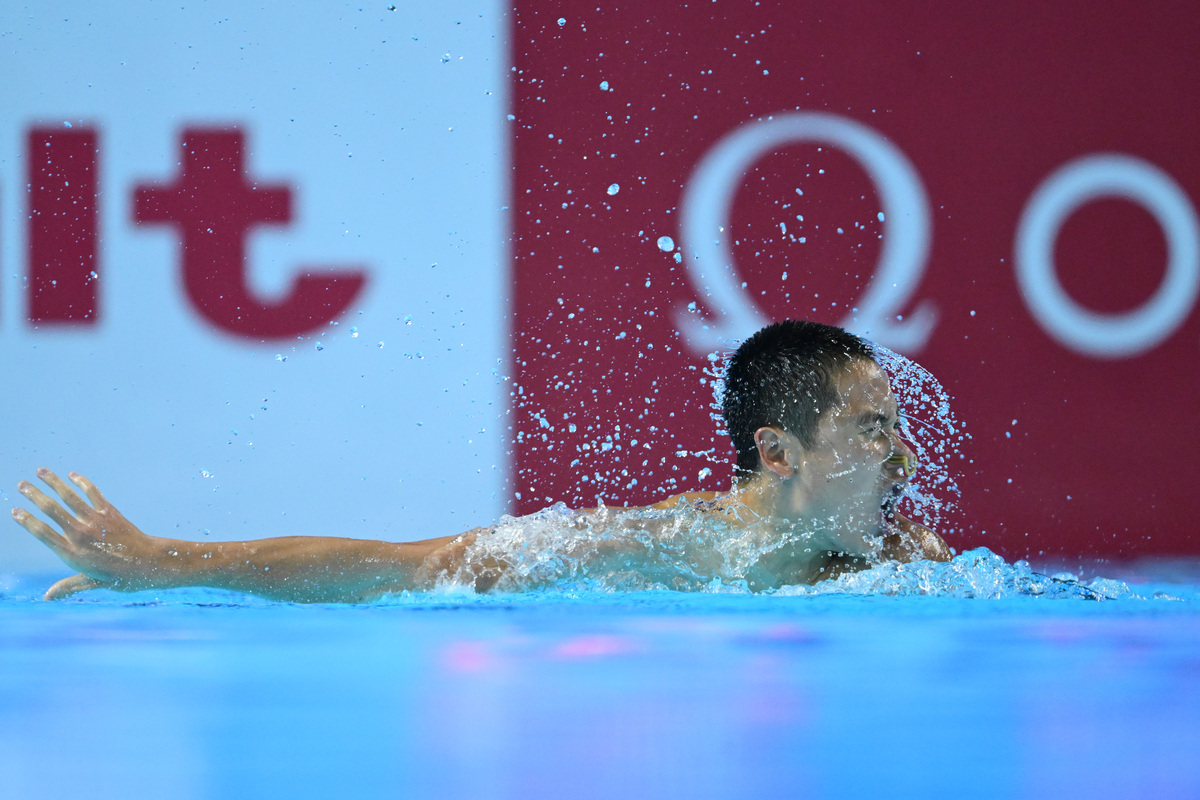 游泳世锦赛盘点：男子选手两极分化现象深度解析(图1)