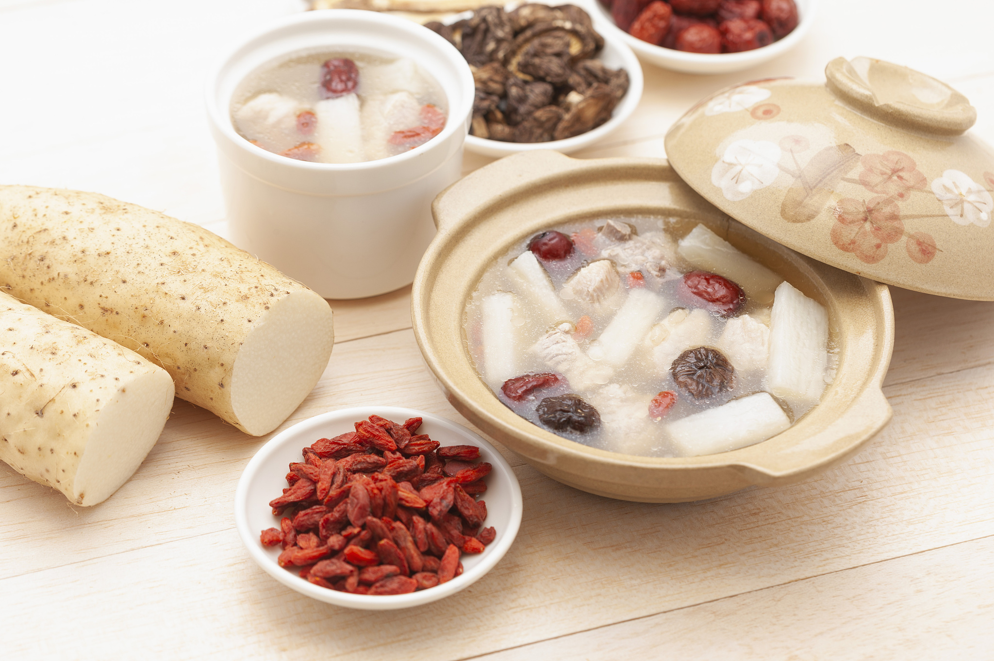 立秋进补"四不吃"：遵循时令养生，健康入秋有妙招  (图1)