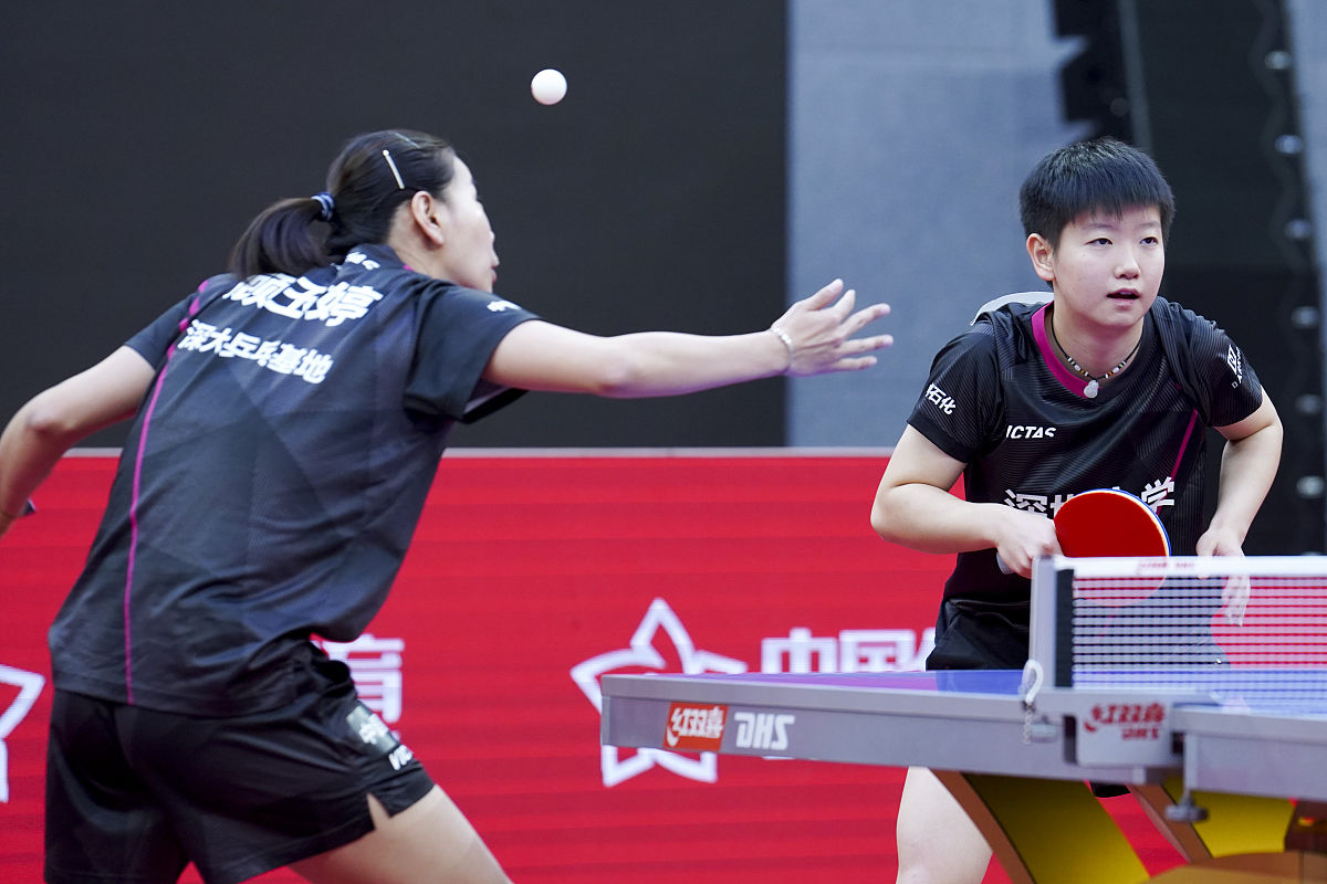 孙颖莎逆境翻盘4-1力克石洵瑶 展现王者心智晋级WTT横滨决(图3)