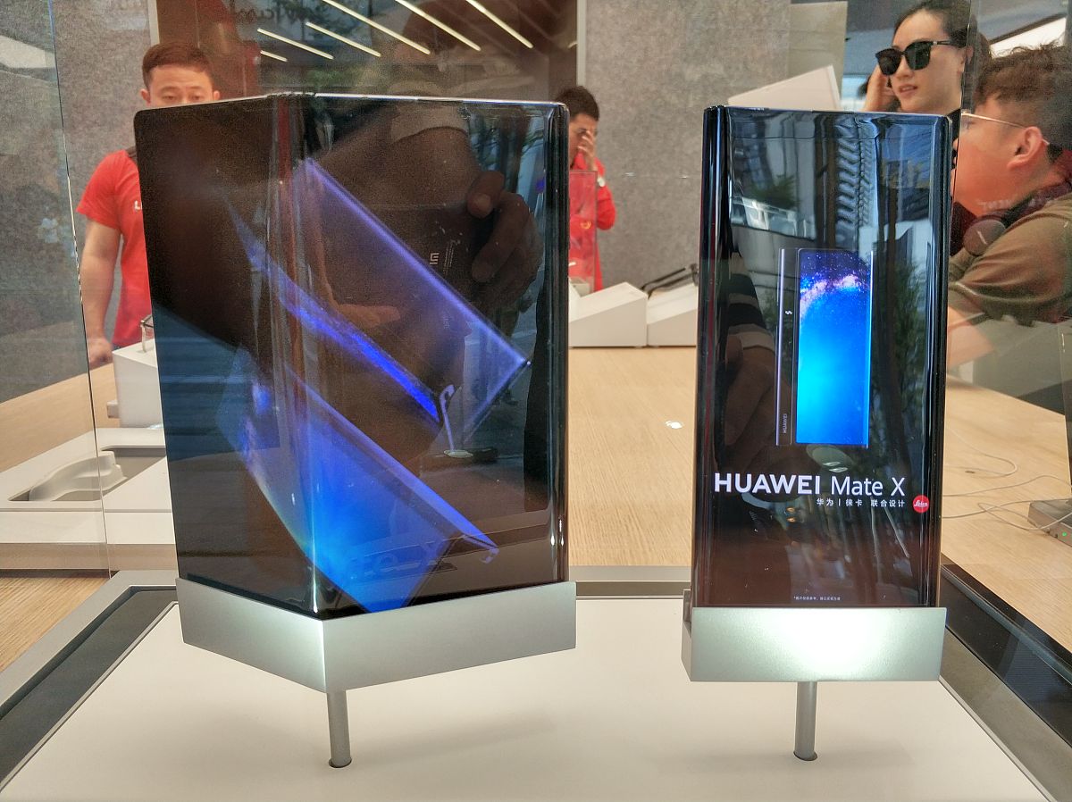 华为云晰柔光屏：纳米蚀刻工艺重塑健康显示新标准(图2)