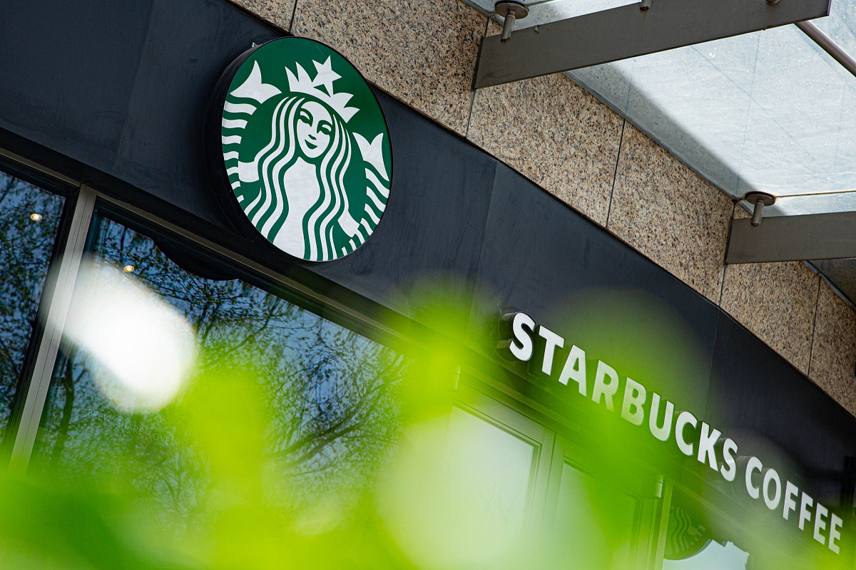 星巴克出售中国业务倒计时：6000店不敌瑞幸2.6万家的本土(图3)