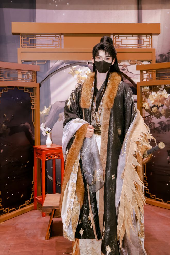 BW2026人气断层!《以闪亮之名》这波国风展台又双叒杀疯了(图6) BW2026人气断层!《以闪亮之名》这波国风展台又双叒杀疯了(图6)