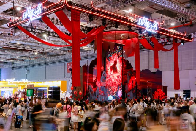BW2026人气断层!《以闪亮之名》这波国风展台又双叒杀疯了(图18) BW2026人气断层!《以闪亮之名》这波国风展台又双叒杀疯了(图18)